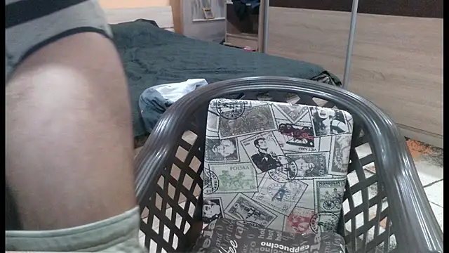 alieninhumanbody1 online show from 01.09.26