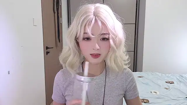 Koikoi    online show from 01.07.26