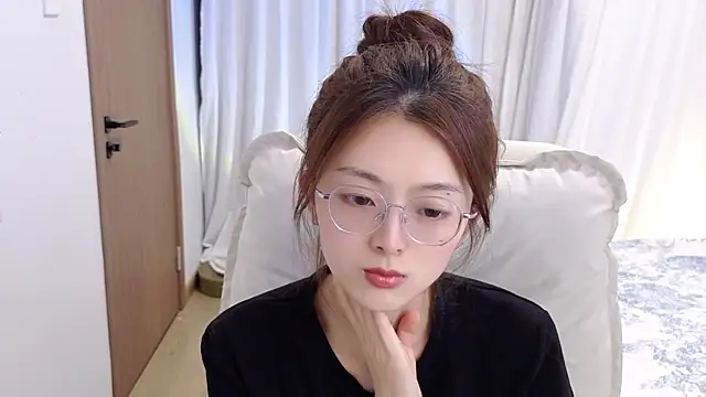 Koikoi    online show from 04.15.26