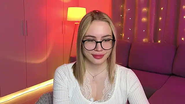 Aurelia Voss online show from 03.09.26