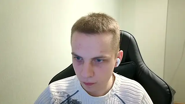 Snapshot of Markooaa chatting on 03.26.26 Markooaa online show from 03.26.26