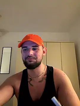 Snapshot of LunaFoxTip chatting on 01.11.26 LunaFoxTip online show from 01.11.26