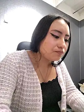 Venuz Rivers  online show from 01.14.26