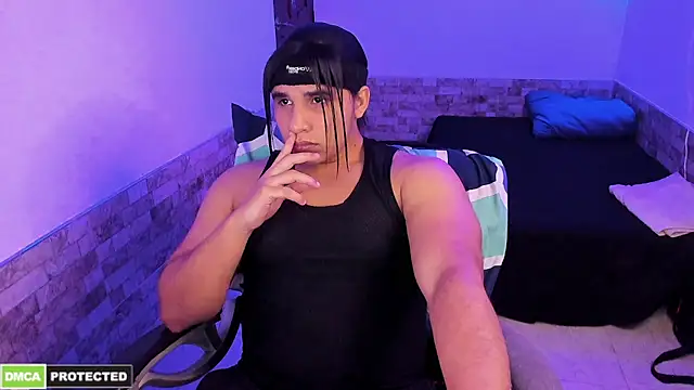 latinboyfit online show from 04.17.26