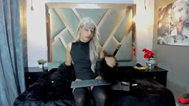 Asa Noir online show from 12.22.25