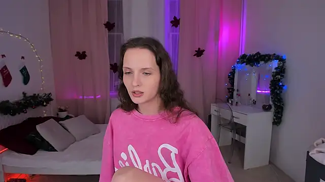 Ariadna Shy online show from 12.31.24