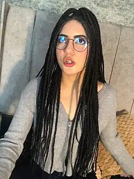 Odett Khast online show from 01.19.26