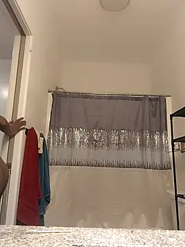 Snapshot of AverageAnt_ chatting on 02.13.26 AverageAnt online show from 02.13.26