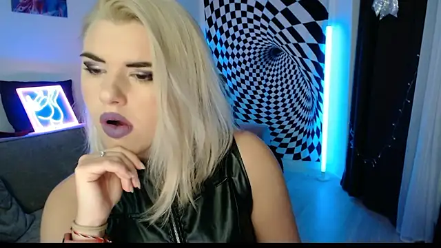 Ariana Saint online show from 01.17.26