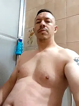 Snapshot of L_hotcream chatting on 02.14.26 L hotcream online show from 02.14.26