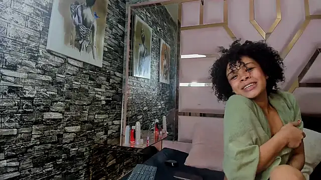 KatalellaAndLayan online show from 01.13.26