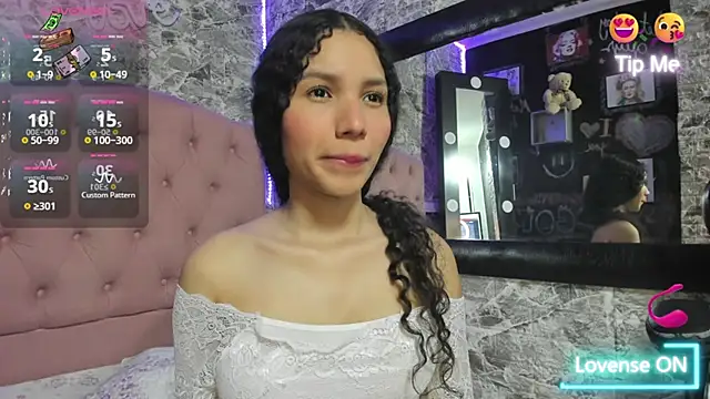 Doll SaraSmith online show from 01.06.26