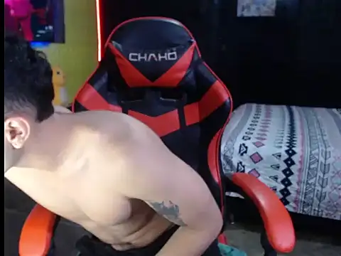 JustynAle2025 online show from 12.19.25