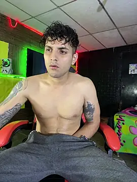 JustynAle2025 online show from 04.28.26