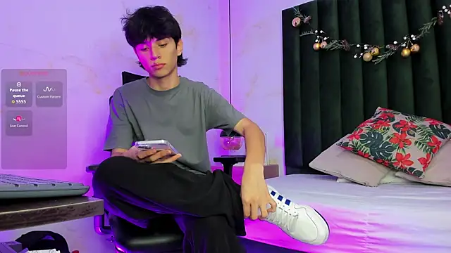 Aron valverde online show from 01.09.26