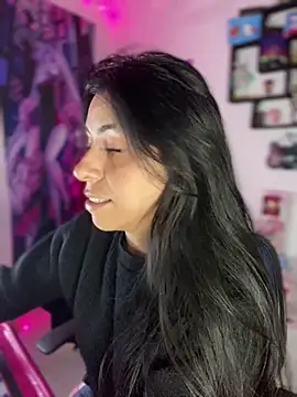 Sky Girl LS online show from 04.18.26