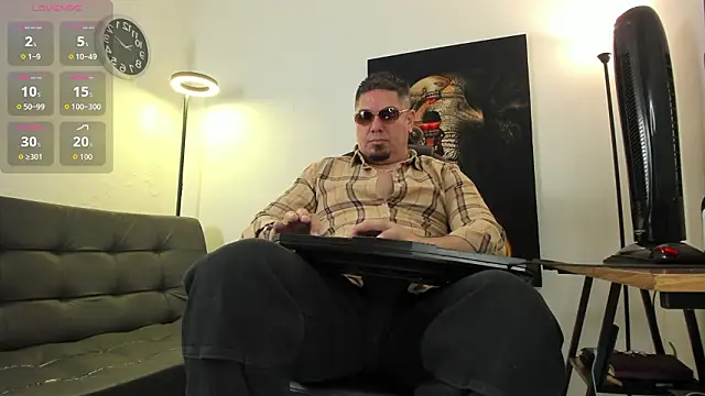 Snapshot of Dante_Bellini chatting on 03.29.26 Dante Bellini online show from 03.29.26