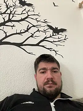 Snapshot of LienalWarplane chatting on 02.15.26 LienalWarplane online show from 02.15.26