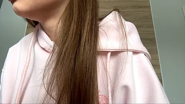 Snapshot of lisa_montana chatting on 02.04.26 lisa montana online show from 02.04.26