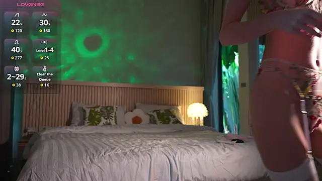 YourNaughtyMiss online show from 02.06.26