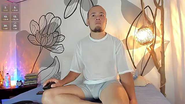 maaxtaylor  online show from 02.23.26