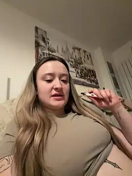 LilyLuck  online show from 02.07.26