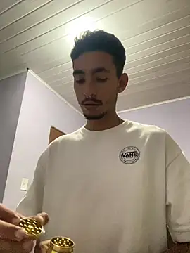 Snapshot of GuioficialBr chatting on 02.09.26 GuioficialBr online show from 02.09.26