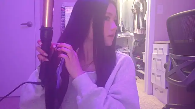 luvvivii online show from 02.07.26