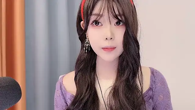 smalldaisy online show from 02.09.26