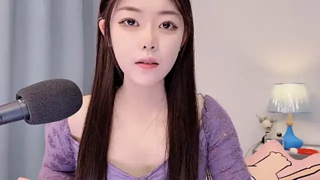 smalldaisy online show from 04.16.26