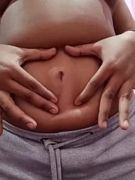 Snapshot of -ALYA chatting on 01.12.26 -ALYA online show from 01.12.26