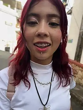 Snapshot of CamiTeaseX_ chatting on 02.12.26 CamiTeaseX online show from 02.12.26