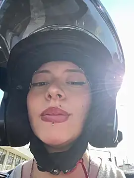 Snapshot of CamiTeaseX_ chatting on 02.17.26 CamiTeaseX online show from 02.17.26