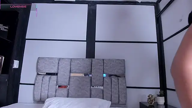 Snapshot of AmbarBrownn_ chatting on 02.06.26 AmbarBrownn online show from 02.06.26