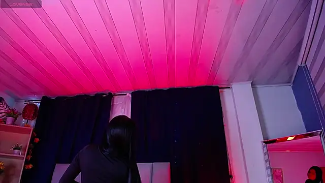 Emilyy05  online show from 01.10.26