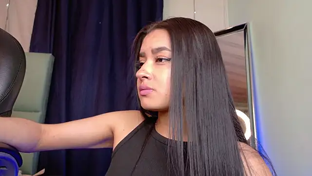 Emilyy05  online show from 03.31.26