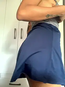 Snapshot of bety13 chatting on 01.08.26 bety13 online show from 01.08.26