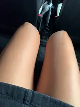 Snapshot of bety13 chatting on 02.24.26 bety13 online show from 02.24.26