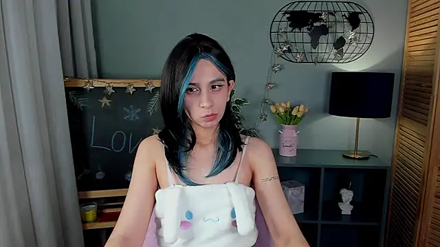 Snapshot of lesilos chatting on 02.04.26 lesilos online show from 02.04.26