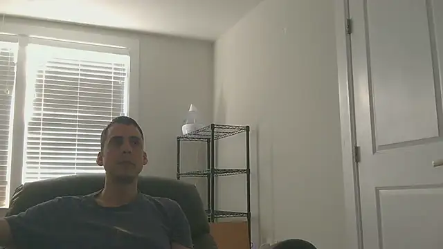 SissyJosh online show from 12.21.25