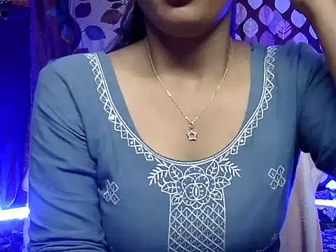 cute Dirty Diva online show from 03.10.26