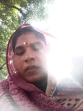 Snapshot of Rakhi_cut chatting on 01.06.26 Rakhi cut online show from 01.06.26