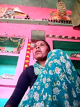 Snapshot of Rakhi_cut chatting on 04.05.26 Rakhi cut online show from 04.05.26