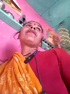 Snapshot of Rakhi_cut chatting on 04.06.26 Rakhi cut online show from 04.06.26