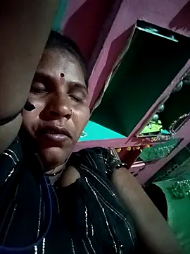 Snapshot of Rakhi_cut chatting on 04.13.26 Rakhi cut online show from 04.13.26