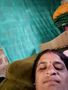 Snapshot of CUTE_Ishpa chatting on 01.15.26 CUTE Ishpa online show from 01.15.26