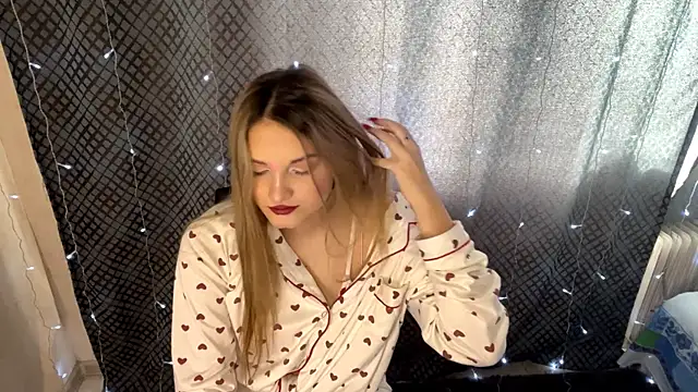 EmllyLighty online show from 01.18.26