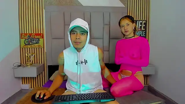 pleasureroomxx online show from 01.15.26