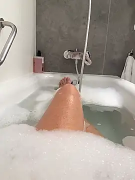 AliceAlicee online show from 01.17.26