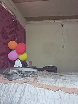 Snapshot of yourburget chatting on 02.14.26 yourburget online show from 02.14.26